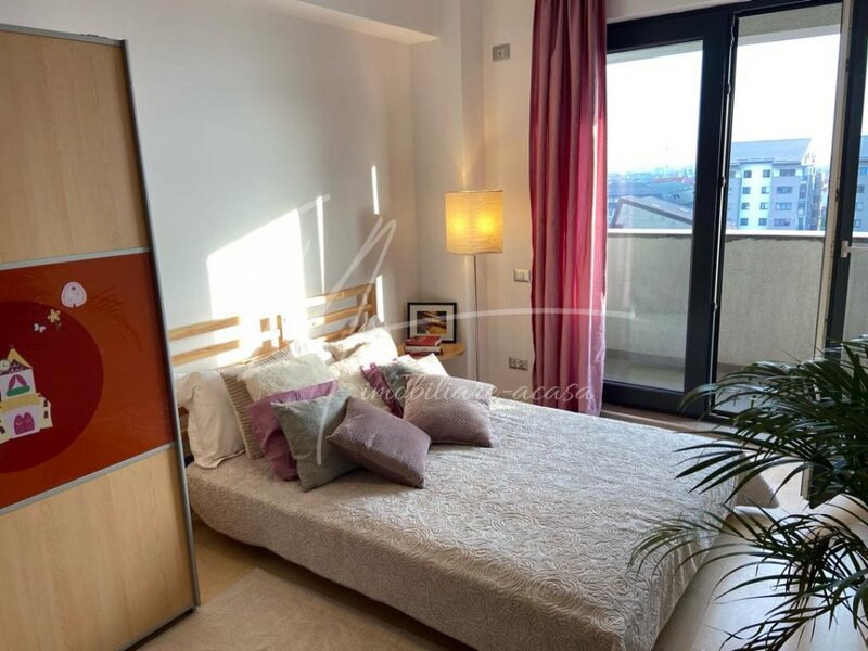 Prelungirea Ghencea 281, apartament spatios cu 6 camere, 192 mp utili.